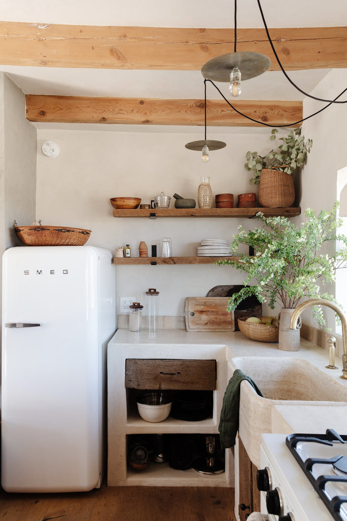 Kitchen of the Week: Neutral and Natural in Twentynine Palms, California