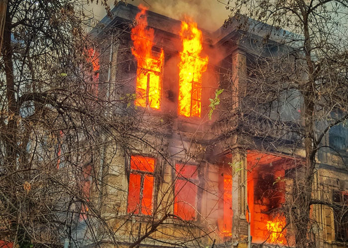 “What Is The Strangest Or Creepiest Secret Your Family Has?” (72 Answers)