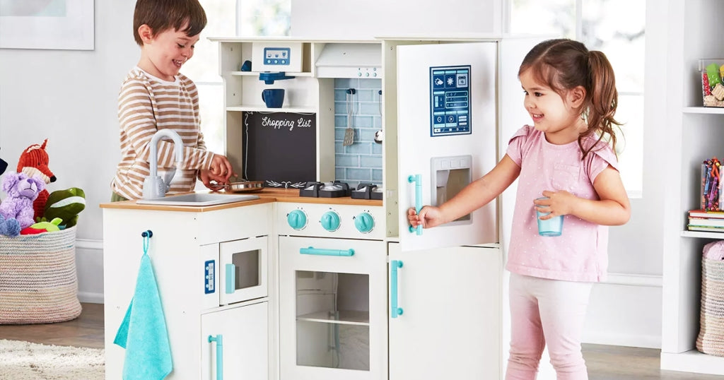 Member’s Mark Deluxe Wooden Kitchen Just $99.98 on SamsClub.com (Reg. $120) + More Playsets