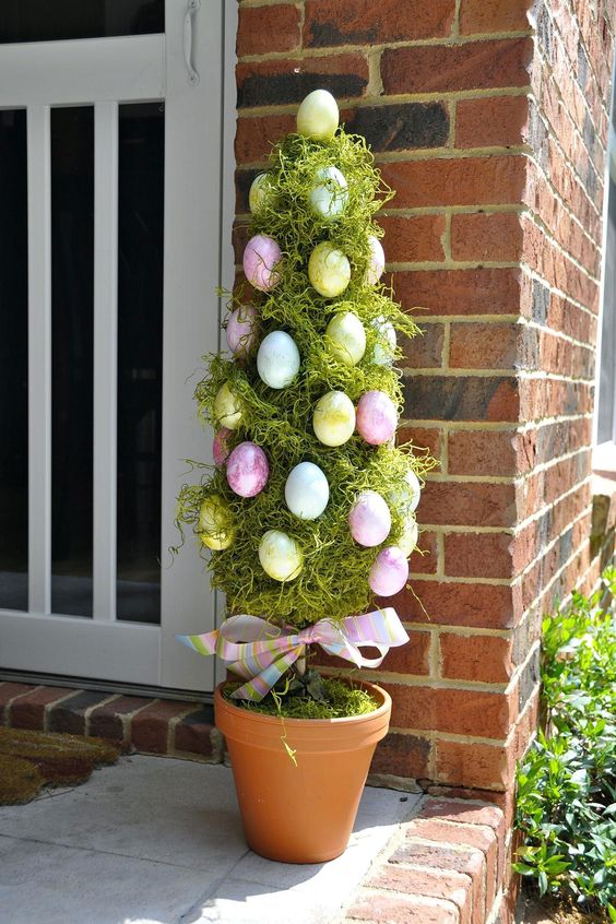 11 Original Easter Garden Decorations. Let Them Create the Festive Atmosphere!