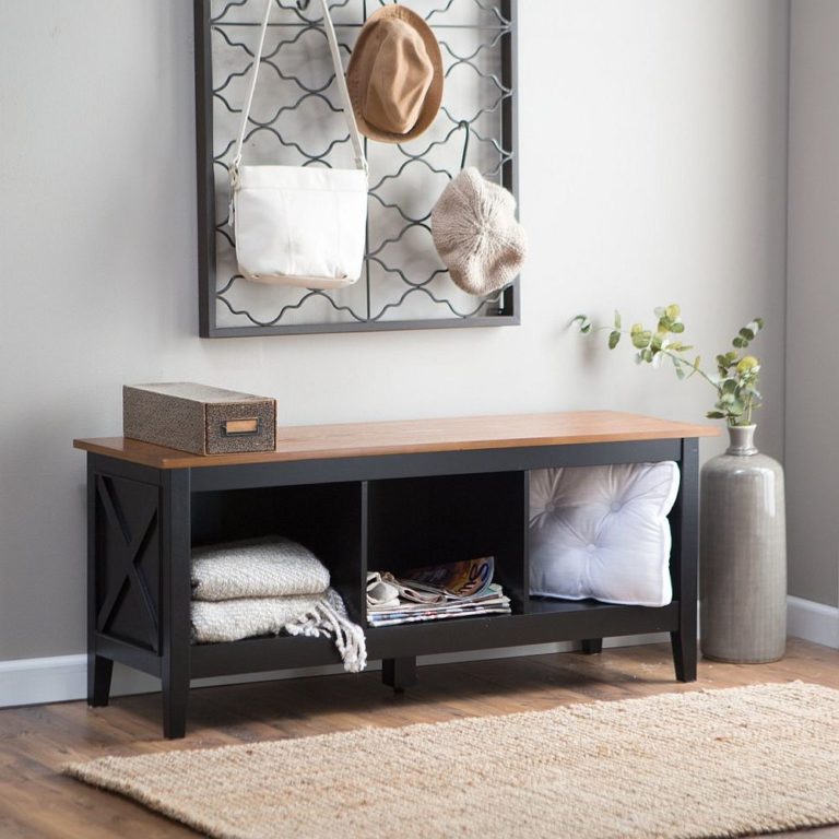 How to Decorate the Entryway with Floor Vases